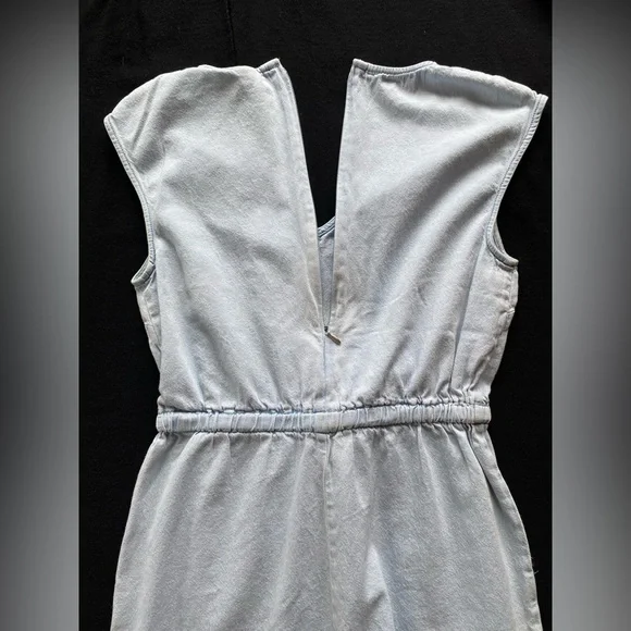 Universal Thread Indigo One Piece Cropped Bell Bottom Romper Jumpsuit! Size XS. - Picture 10 of 11